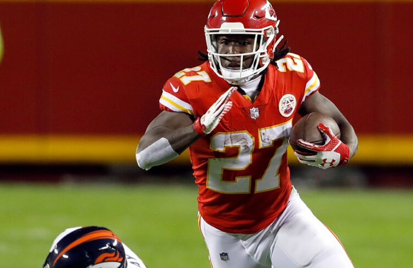 Kareem Hunt se vrací k náčelníkům: Dokáže znovu získat svou bývalou slávu?